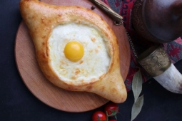 Хачапури по-аджарски